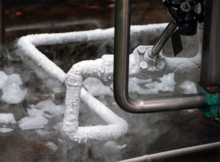 Pipe Freezing with Liquid Nitrogen